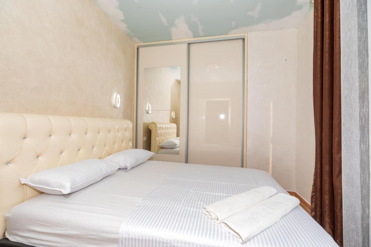 Kaom Lux Apartment Dobra Voda Bagian luar foto